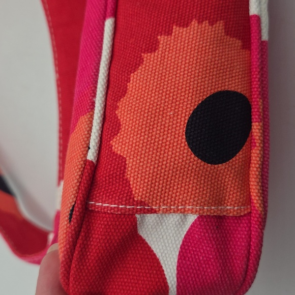 Marimekko Pink and Red Floral Bag - Picture 4 of 7